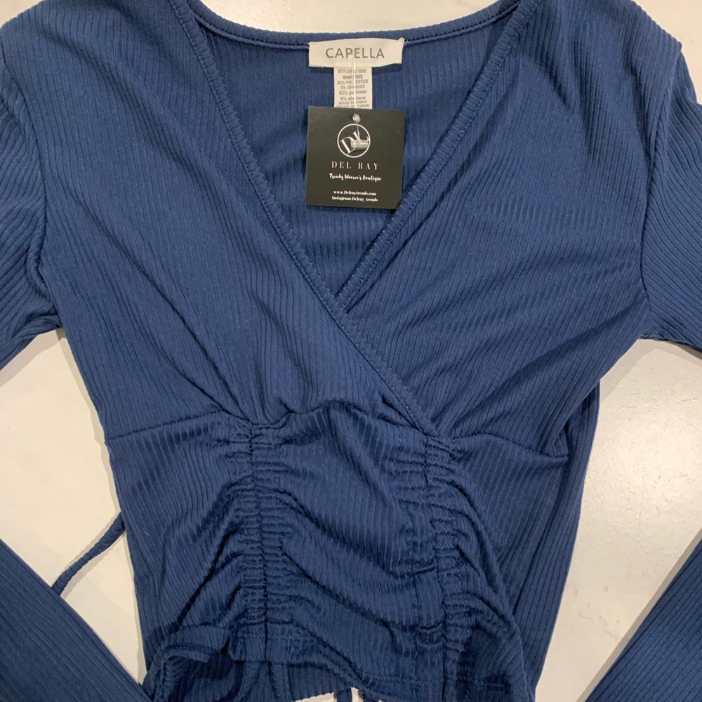 💙 Capella Long Sleeve Criss Cross Top - Picture 1 of 4